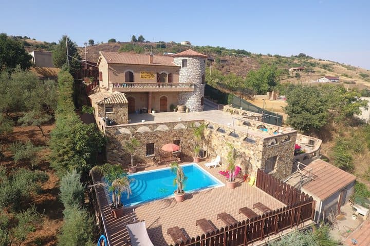 Valguarnera Caropepe destination view