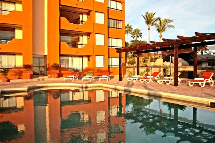 Sunrock Hotel&Suites photo 3