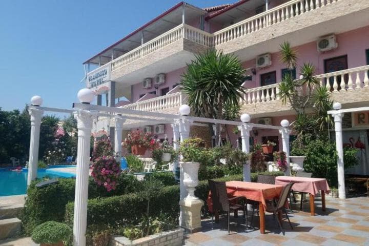 Flamingo Apartments Moraitika Corfu photo 5