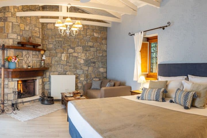 Abeliona destination view