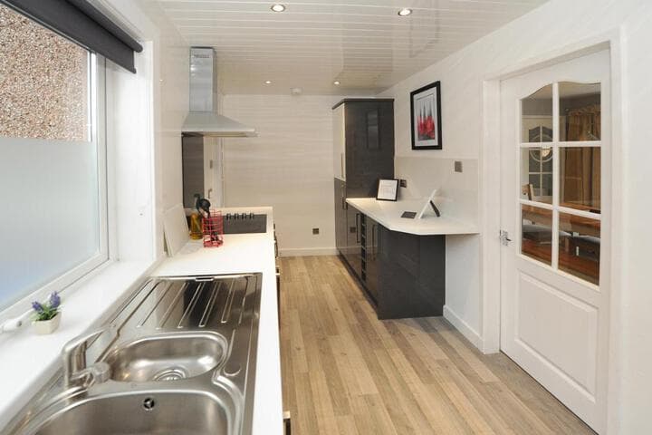 Spacious 3 bedroom house photo 4