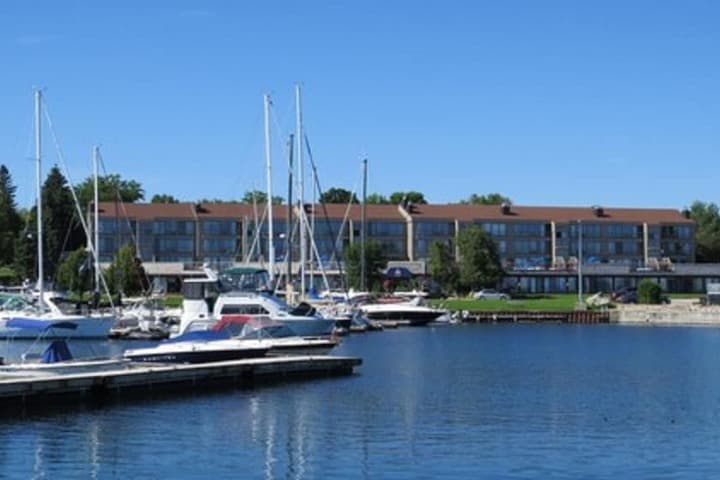 Royal Harbour Resort photo 2