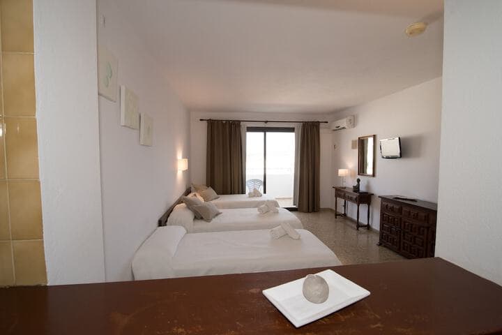 Apartamentos Mestret photo 5