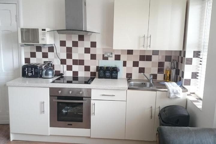 Strathmore Apartments photo 3