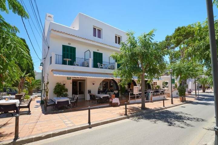 Hostal Talamanca photo 4