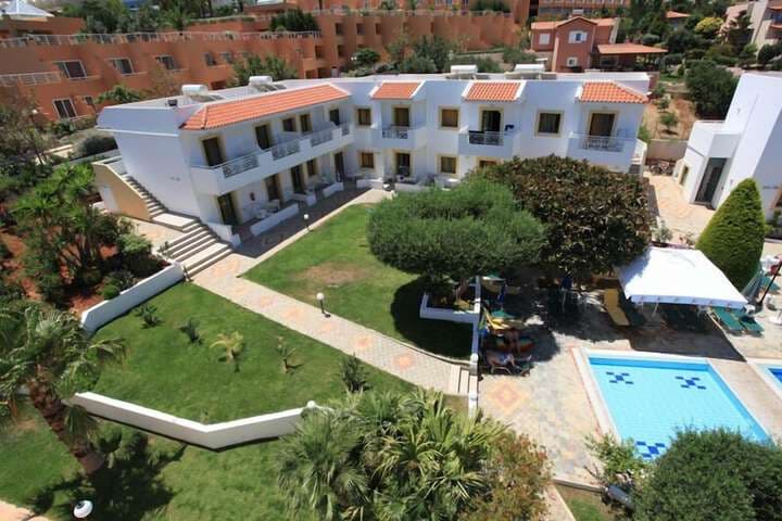Nikolas Villas Apartments photo 2