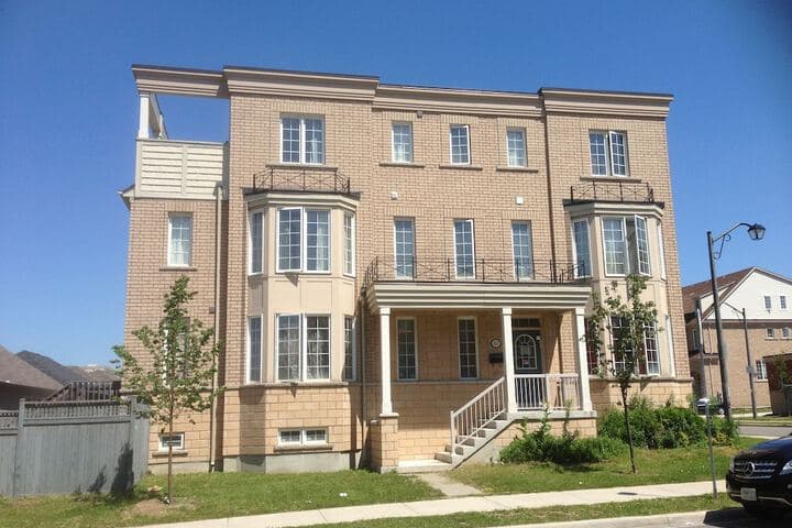 Rexdale destination view