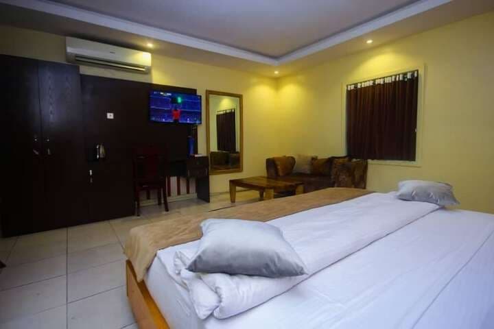 Elegance suites photo 5
