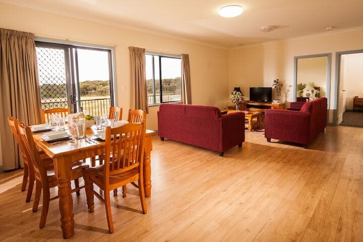 Nutkin Lodge photo 1