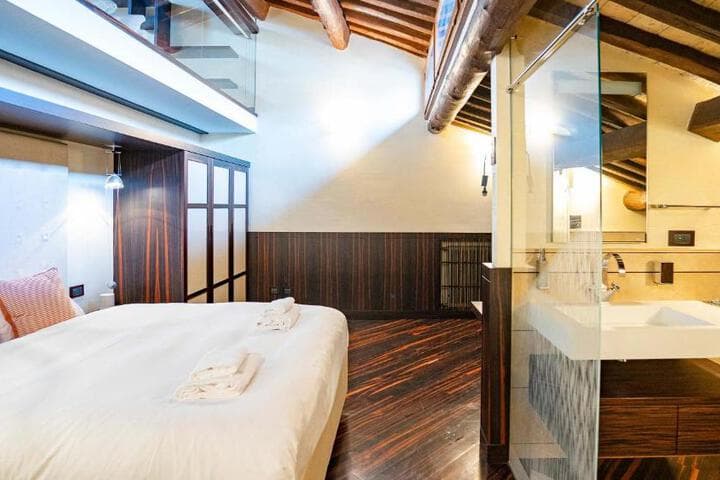 Piazza Venezia Charming Apartments With View photo 5