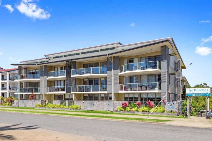 Beaches on Lammermoor Apartments photo 2
