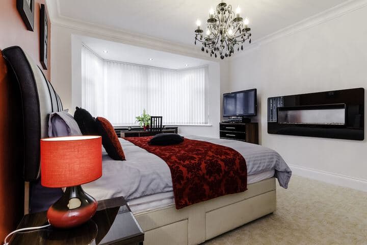 Hadley Wood destination view
