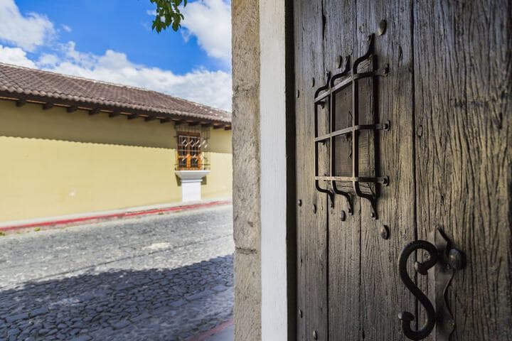 Casa Encantada by Porta Hotels photo 5