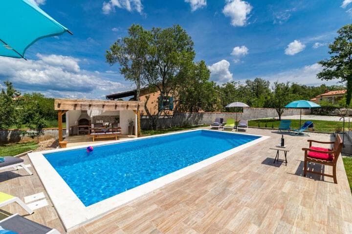 Villa May photo 4