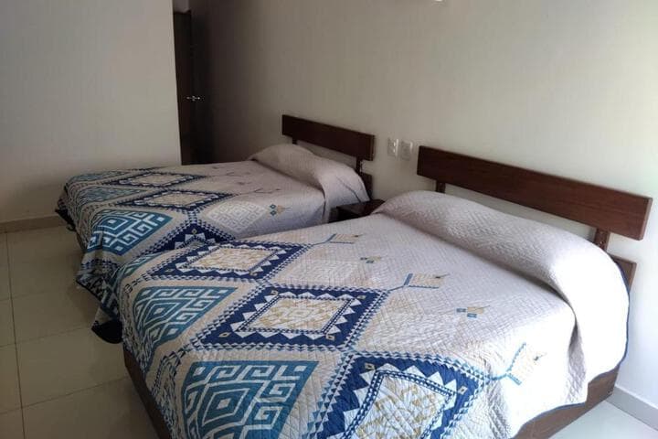 HOTEL PLAZA photo 2