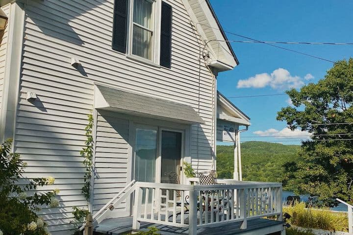 Harvest Barn Inn photo 2
