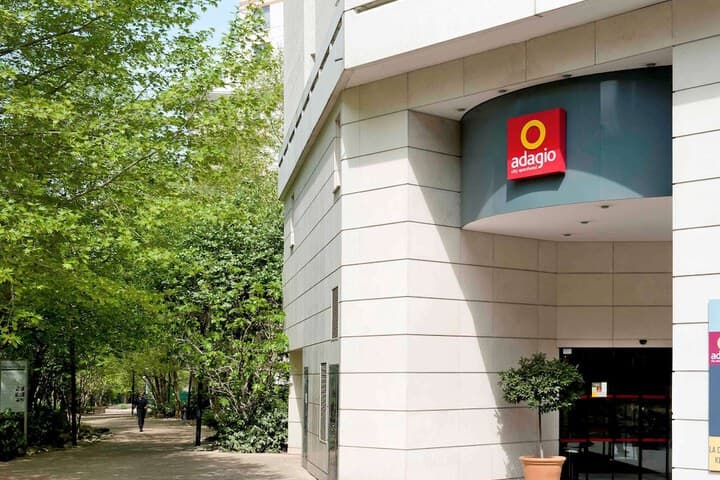 Aparthotel Adagio La Defense Kleber photo 3