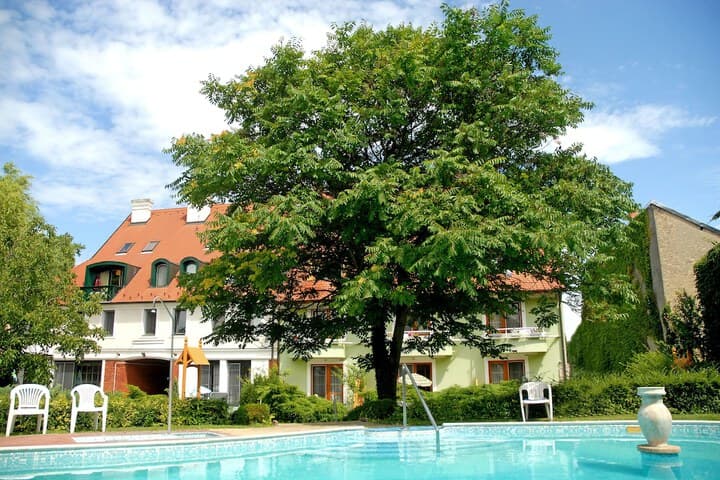 Abbázia Club Hotel Kék photo 2