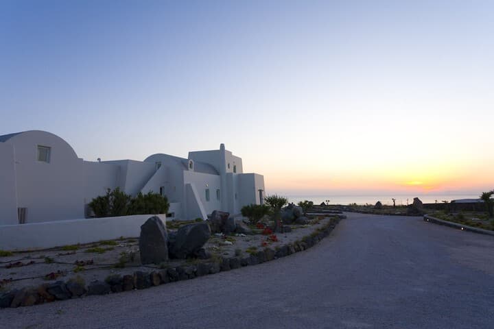 Blackrock Villa photo 2