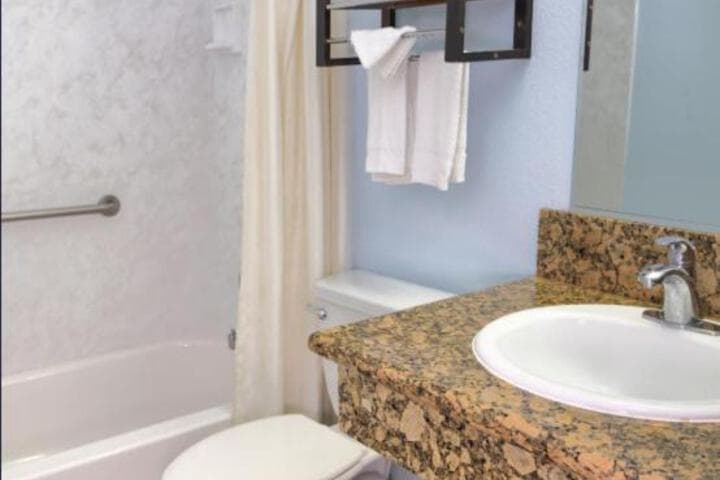 Sunrise Inn Point Loma photo 3