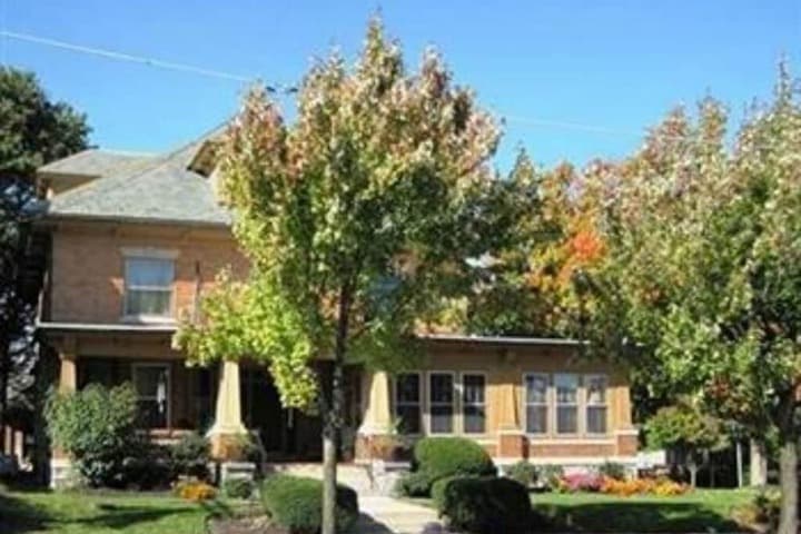 Walton Manor Inn Bed & Breakfast photo 3