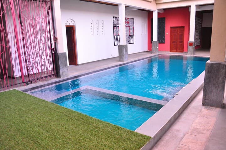 Serenity Lake Front Villa photo 2