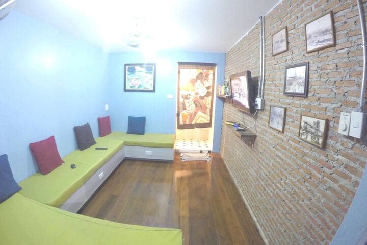 Baan Chanasongkram Hostel photo 5