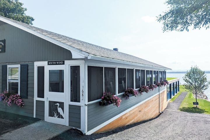 The North Hero House Inn & Restaurant photo 2