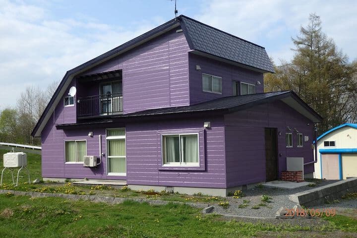 Cottage Clover photo 3