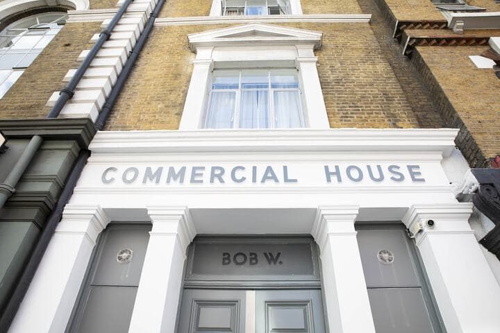 Bob W Commercial House photo 3