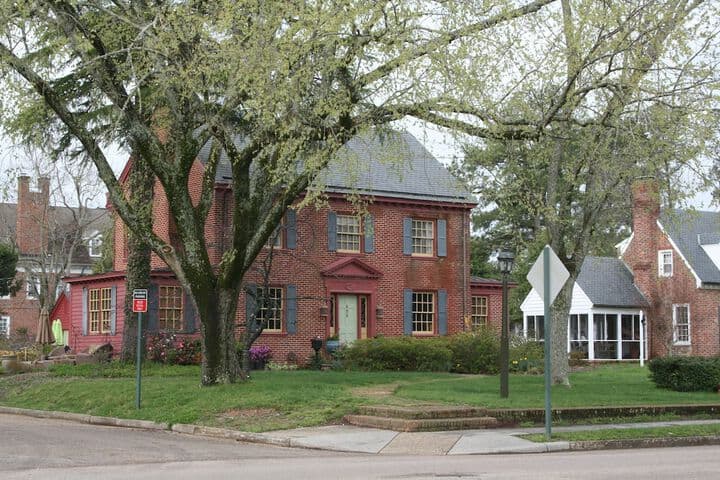 Williamsburg Manor B&B photo 4