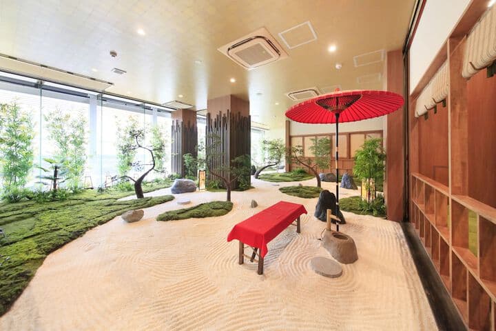Ueno Station Hostel Oriental 1 Caters to Men photo 3