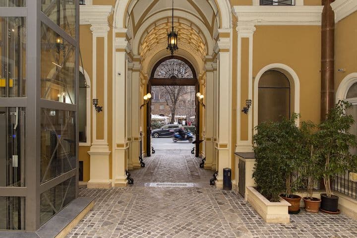 Inn Rome Rooms & Suites photo 4