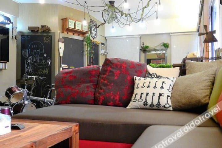 small house photo 2
