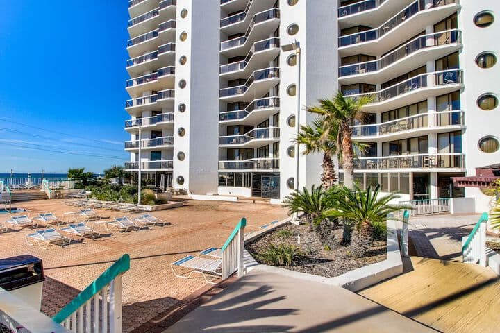 Surfside Resort photo 3