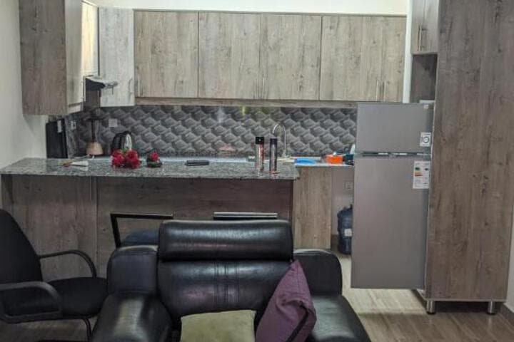 Home away photo 2