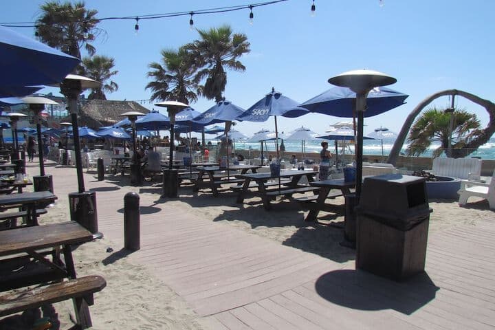 2 Bedroom Townhome 2 Mins. to the Beach photo 3