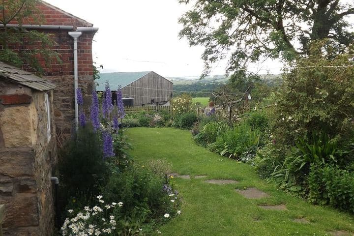 Hillis Close Farm photo 2