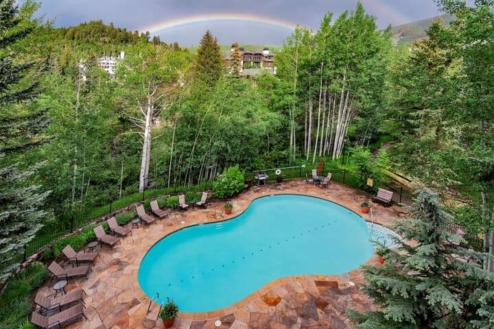 Creekside at Beaver Creek photo 3