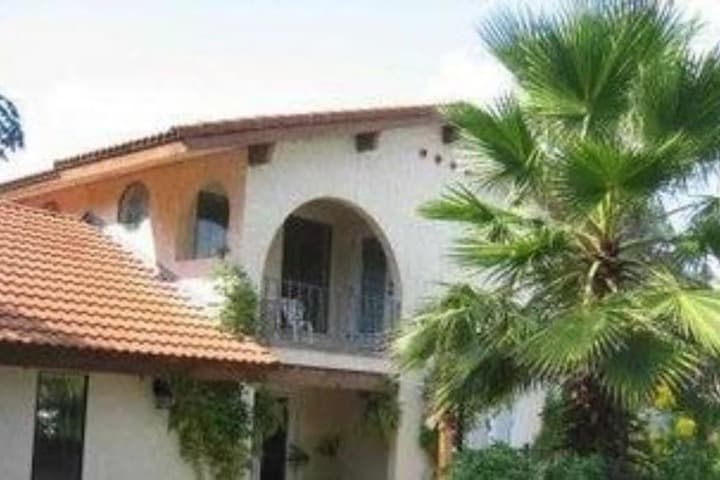 The Lakehouse Bed & Breakfast photo 4