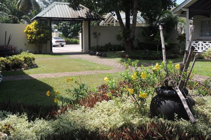 Hotel La Roussette photo 4
