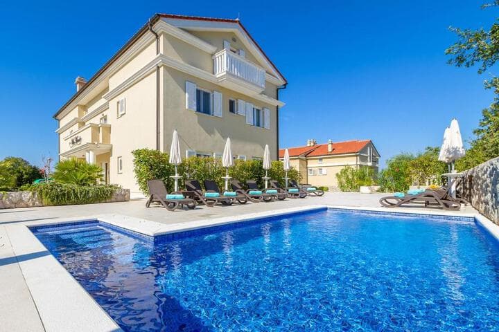 Luxury Apartments Villa Mande photo 3