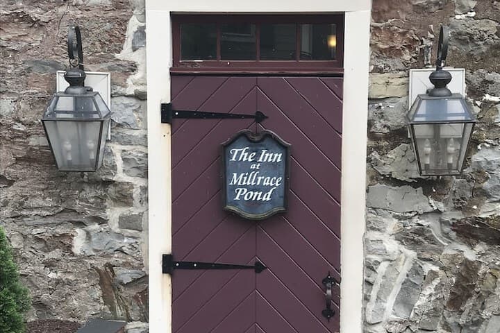 Inn at Millrace Pond photo 4