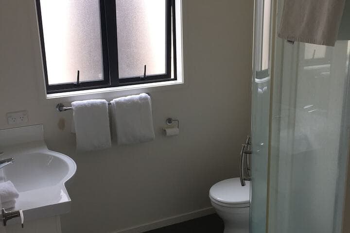 Our Beach House Raglan West photo 4
