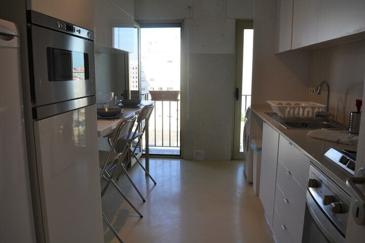 Modern & Bright by Homing photo 5