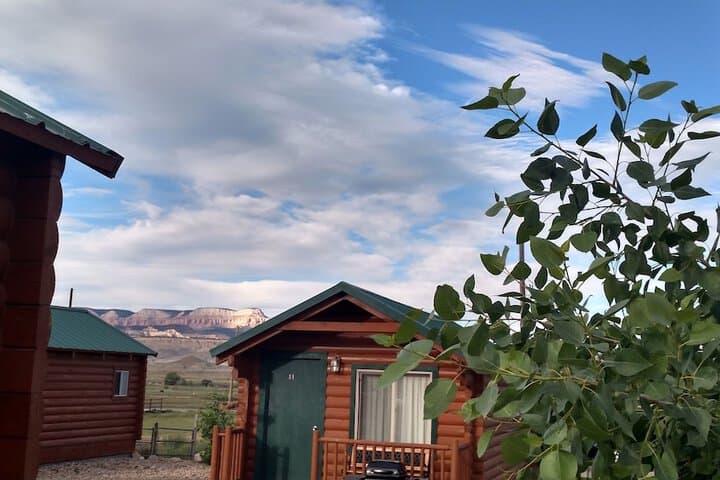 Bryce Valley Lodging photo 4