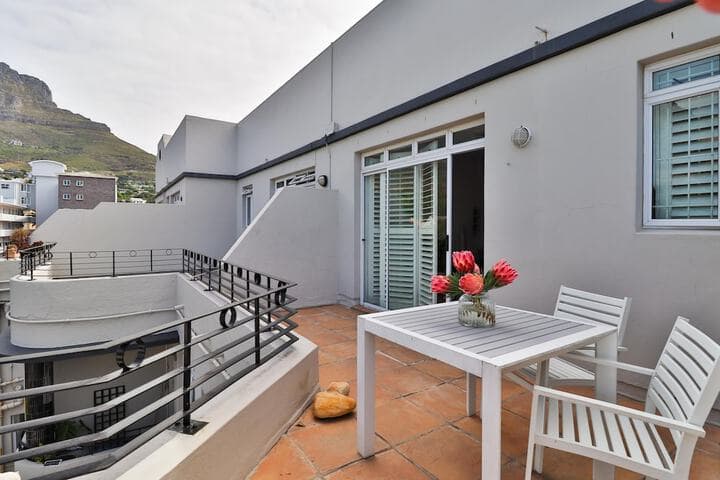 Albany Court P4 by CTHA photo 2