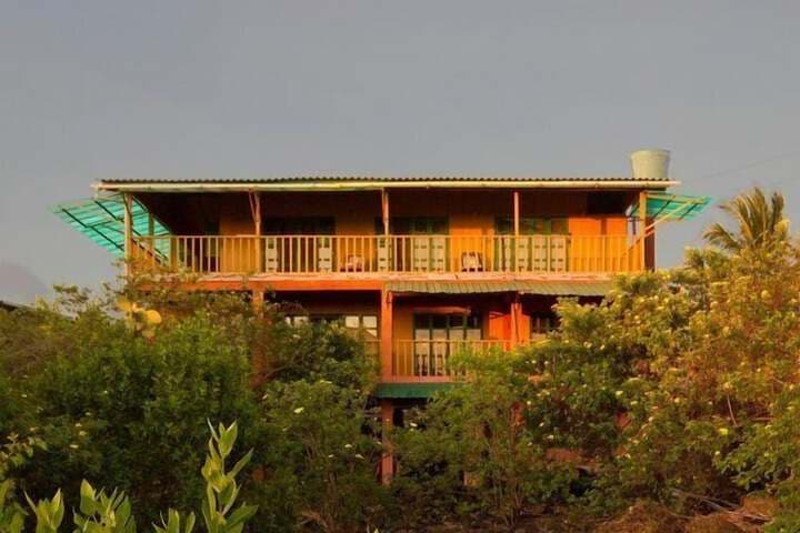 Galapagos Chalet photo 5