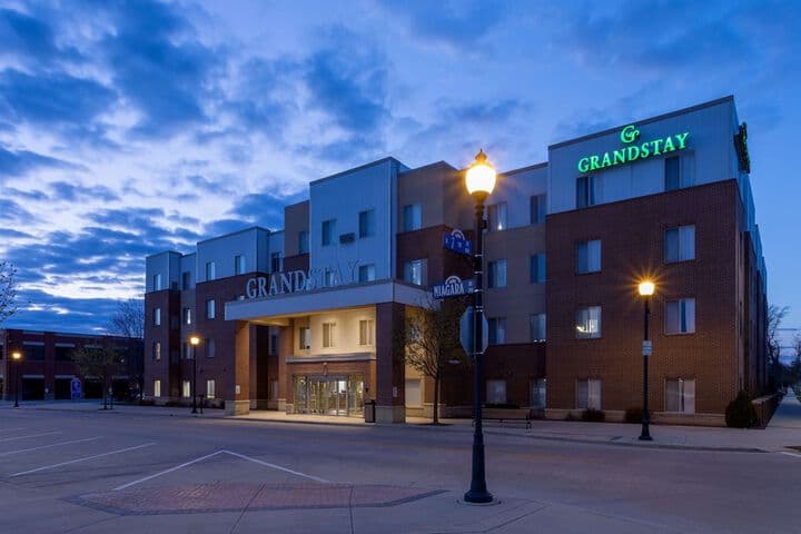 Grandstay Residential Suites Hotel Sheboygan photo 2