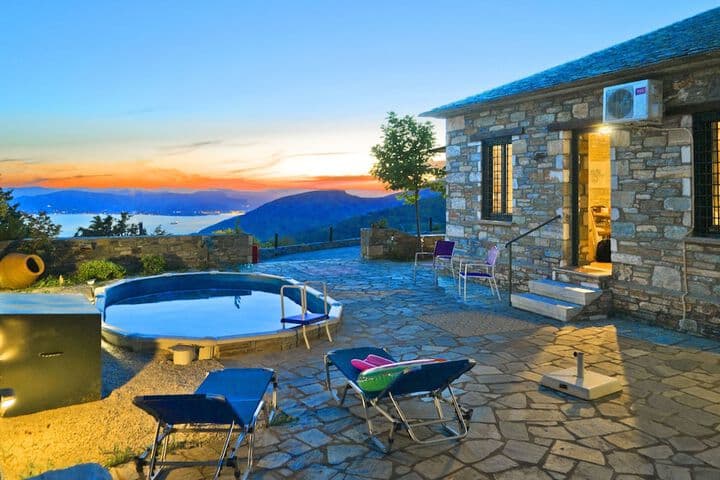 Anavros destination view